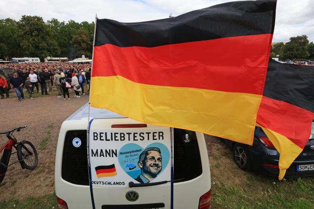23 August 2026, Saxony-Anhalt, Quedlinburg: A view of a vehicle decorated with German flags during a campaign event featuring AfD lead candidate Siegmund in Quedlinburg. Photo: Matthias Bein/dpa