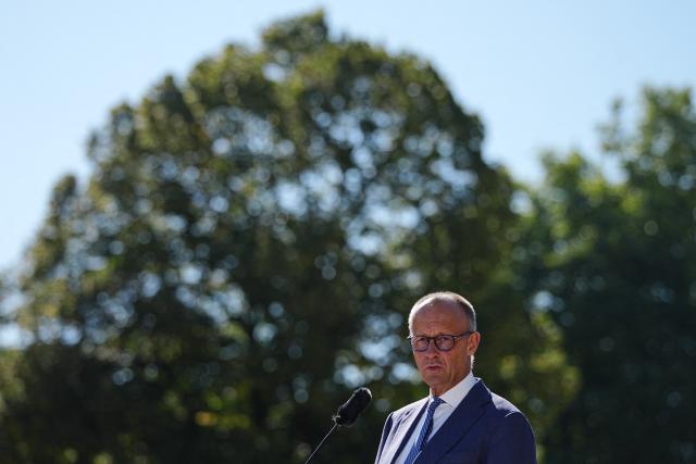 25 August 2026, Brandenburg, Neuhardenberg: German Chancellor Friedrich Merz (CDU) speaks before the start of the federal government's closed-door meeting at Neuhardenberg Castle. The Federal Cabinet is meeting here for two days. Photo: Kay Nietfeld/dpa