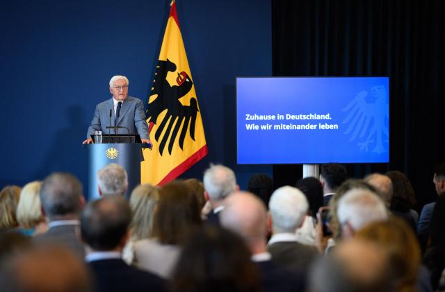 25 August 2026, Berlin: German President Frank-Walter Steinmeier speaks at the first public event held at the new official residence on the Spreebogen. Under the title "At Home in Germany: How We Live Together," the subsequent panel discussion addresses the topic of living together in a "country with a migration background." Photo: Bernd von Jutrczenka/dpa