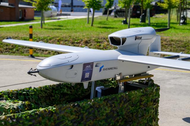 27 August 2026, Hesse, Kassel: A "Luna NG" reconnaissance drone from Rheinmetall is on display at the defense contractor's plant in Kassel. According to the company, Rheinmetall is one of the largest manufacturers of combat vehicles, such as recovery vehicles and armored personnel carriers. Photo: Swen Pförtner/dpa