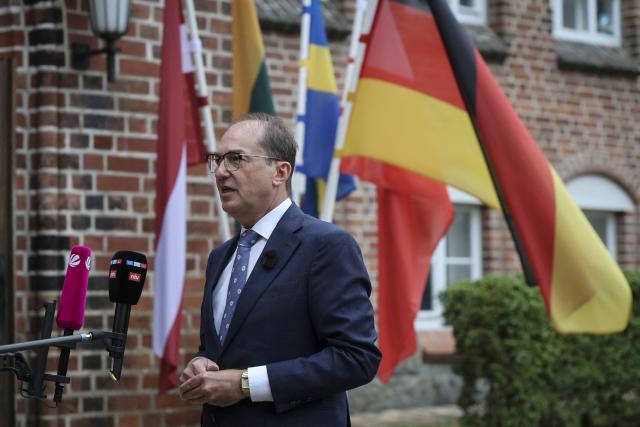 28 August 2026, Schleswig-Holstein, Flensburg: Alexander Dobrindt German Minister of the Interior, delivered a statement in front of the Mürwik Naval Academy before the start of the Baltic Security Conference. Dobrindt announced plans to hold talks with his counterparts from the countries bordering the Baltic Sea regarding a rapid-response task force to counter hybrid threats in the Baltic Sea region. Photo: Christian Charisius/dpa