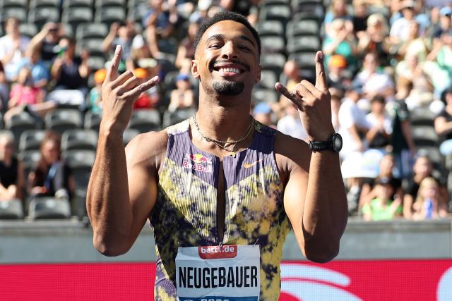 30 August 2026, Berlin: Germany's Leo Neugebauer celebrates after competing in the men's discus throw event during the International Stadium Festival (ISTAF) Berlin athletic meeting at the Olympic Stadium. Photo: Andreas Gora/dpa