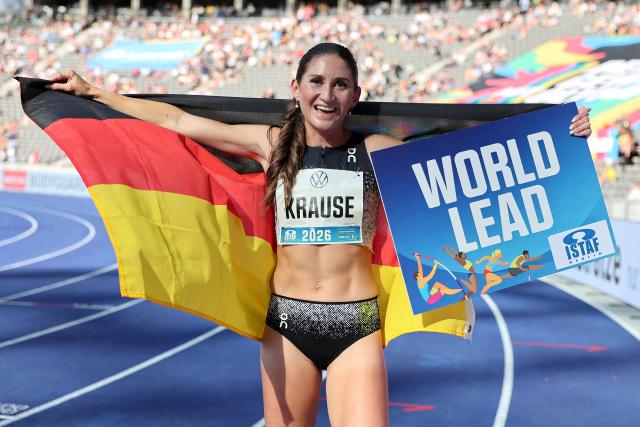 30 August 2026, Berlin: Germany's Gesa Felicitas Krause celebrates at the finish line of the Women's 2.000m Steeplechase race during the International Stadium Festival (ISTAF) Berlin athletic meeting at the Olympic Stadium. Photo: Andreas Gora/dpa