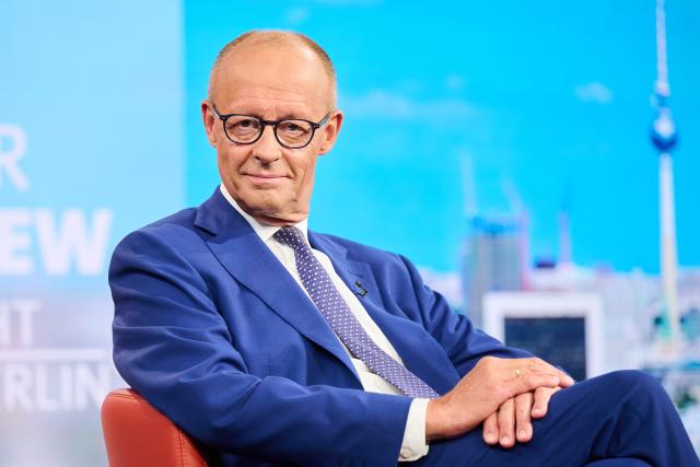 30 August 2026, Berlin: German Chancellor Friedrich Merz sits in the studio during the ARD (German public broadcaster) summer interview, "Report from Berlin." Photo: Annette Riedl/dpa
