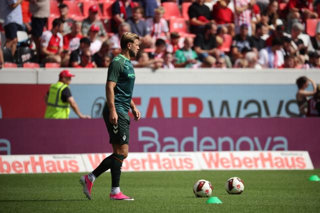 30 August 2026, Baden-Württemberg, Freiburg im Breisgau: Werder Bremen's Niclas Fuellkrug is pictured ahead of the German Bundesliga soccer match between SC Freiburg and Werder Bremen, at Europa-Park Stadium. Photo: Philipp von Ditfurth/dpa - IMPORTANT NOTICE: In accordance with the regulations of the Bundesliga and the German Football Association (DFB), it is prohibited to use or allow the use of photographs taken in the stadium and/or during the game in the form of sequential images and/or video-like photo sequences.