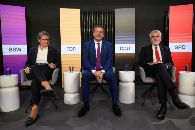 02 September 2026, Saxony-Anhalt, Halle (Saale): (L-R)Lydia Hueskens (FDP)), Sven Schulze (CDU), Minister-President of Saxony-Anhalt, and Armin Willingmann (SPD), Minister for Science, Energy, Climate Protection, and the Environment of the State of Saxony-Anhalt, at the election debate hosted by Radio Brocken, RTL, and ntv with the leading candidates for the state election. A new state parliament will be elected in Saxony-Anhalt on September 6. Photo: Hendrik Schmidt/dpa