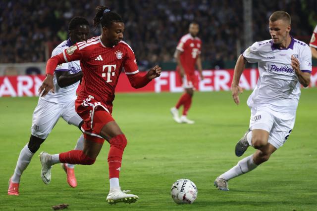 02 September 2026, Lower Saxony, Osnabrueck: Bayern Munich's Michael Olise in action during the German Cup (DFB Pokal) first round soccer match between VfL Osnabrueck and FC Bayern Munich at the Stadion an der Bremer Bruecke. Photo: David Ebener/dpa - IMPORTANT NOTICE: Bundesliga and DFB regulations prohibit any use of photographs as image sequences and/or quasi-video.
