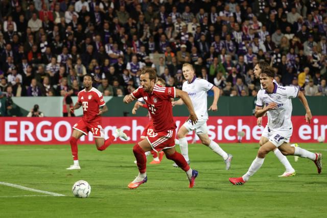 02 September 2026, Lower Saxony, Osnabrueck: Bayern Munich's Harry Kane in action during the German Cup (DFB Pokal) first round soccer match between VfL Osnabrueck and FC Bayern Munich at the Stadion an der Bremer Bruecke. Photo: David Ebener/dpa - IMPORTANT NOTICE: Bundesliga and DFB regulations prohibit any use of photographs as image sequences and/or quasi-video.