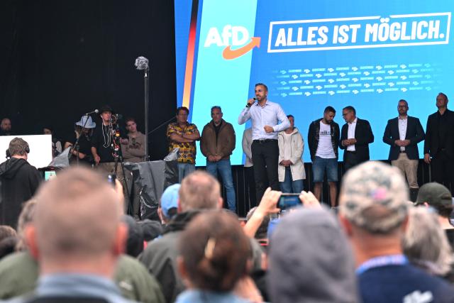 04 September 2026, Saxony-Anhalt, Magdeburg: Ulrich Siegmund (C), the Alternative for Germany's (AfD) top candidate for the state election in Saxony-Anhalt, speaks on stage at a family festival organized by his party. Photo: Michael Brandt/dpa