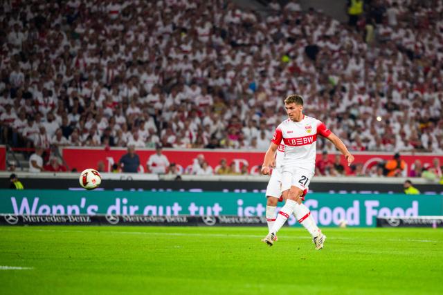 04 September 2026, Baden-Wuerttemberg, Stuttgart: Stuttgart's Grischa Proemel scores his side's second goal during the German Bundesliga soccer match between VfB Stuttgart and 1. FC Koeln, at MHPArena. Photo: Tom Weller/dpa - IMPORTANT NOTICE: In accordance with the regulations of the Bundesliga and the DFB (German Football Association), it is prohibited to use or allow the use of photographs taken in the stadium and/or during the game in the form of sequential images and/or video-like photo series.