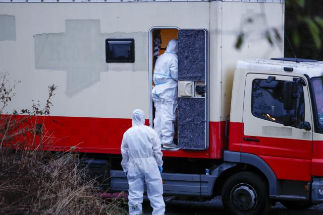 04 September 2026, North Rhine-Westphalia, Niederzier: Forensic investigators are on the scene at a parking lot, examining the suspect's truck for evidence. According to NRW Interior Minister Reul, police raided the suspect's vehicle in connection with several acts of sabotage against the German power grid. Photo: Thomas Banneyer/dpa
