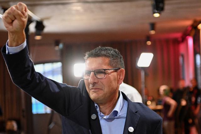 06 September 2026, Saxony-Anhalt, Magdeburg: Thomas Schulze, The Sahra Wagenknecht Alliance (BSW) party top candidate and state chairman in Saxony-Anhalt, celebrates following the announcement of the projections for the state election in Saxony-Anhalt. Photo: Klaus-Dietmar Gabbert/dpa
