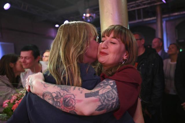 06 September 2026, Saxony-Anhalt, Magdeburg: Eva von Angern (L), The Left Party top candidate and chair of the Saxony-Anhalt state parliamentary caucus, and chair of the party's Bundestag caucus Heidi Reichinnek embrace and kiss each other on the cheek at the party's election celebration at the Feuerwache Cultural Center. Photo: Katharina Kausche/dpa