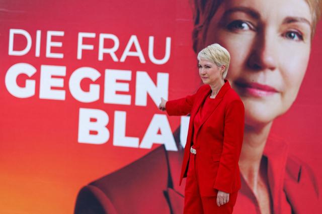 07 September 2026, Mecklenburg-Western Pomerania, Schwerin: Manuela Schwesig, the Minister-President of Mecklenburg-Western Pomerania and the Social Democratic Party of Germany (SPD) top candidate for the state election, unveils a new campaign poster with the slogan "The Woman Against Blue" in response to the election results in Saxony-Anhalt. On September 20, 2026, a new state parliament will be elected in Mecklenburg-Western Pomerania. Photo: Jens Büttner/dpa