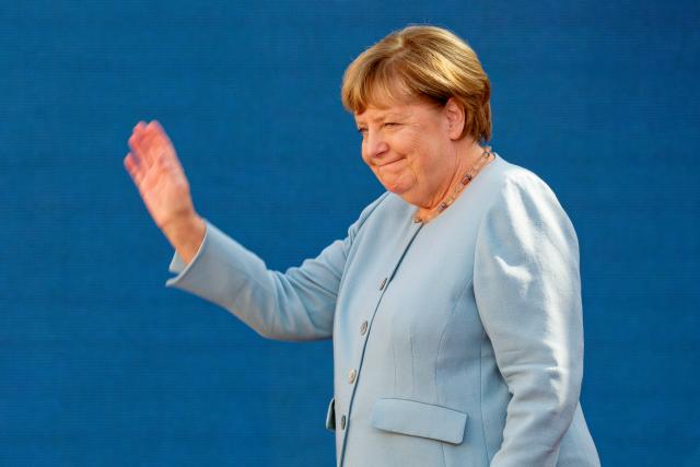 08 September 2026, North Rhine-Westphalia, Cologne: Germany's former Chancellor Angela Merkel arrives at Deutsche Telekom's Digital X trade show. Photo: Henning Kaiser/dpa