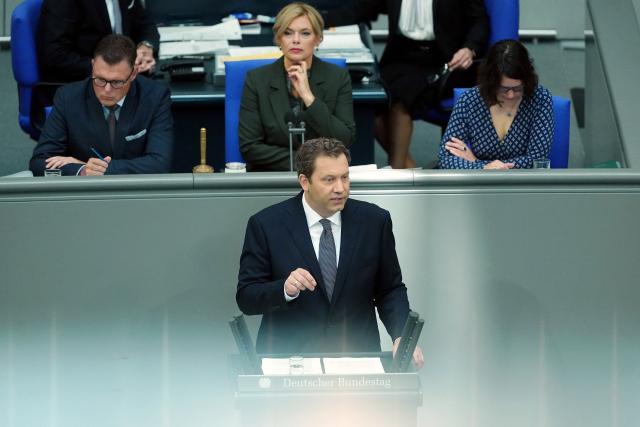 08 September 2026, Berlin: Lars Klingbeil, Germany's Minister of Finance, Vice Chancellor and SPD federal chairman, speaks during a Bundestag session at the start of budget week. Klingbeil presents the draft federal budget for the coming year to the Bundestag. Bundestag President Julia Klöckner sits in the background. Photo: Kay Nietfeld/dpa