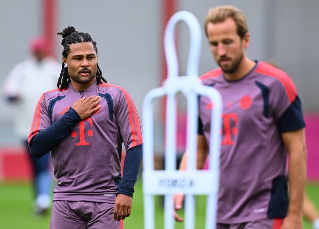 09 September 2026, Bavaria, Munich: Bayern Munich's Serge Gnabry and Harry Kane in action during a training session for the team at the training facility on Saebener street, ahead of the UEFA Champions League group stage soccer match against Bodo/Glimt. Photo: Sven Hoppe/dpa