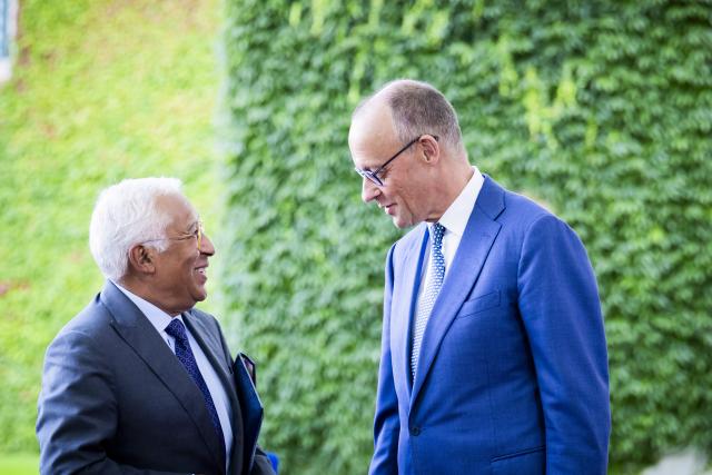 09 September 2026, Berlin: Antonio Costa (L), President of the European Council, is welcomed by German Chancellor Friedrich Merz in the courtyard of honor in front of the German Chancellery. Photo: Christoph Soeder/dpa