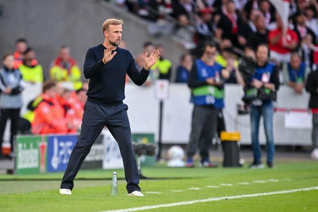 09 September 2026, Baden-Württemberg, Stuttgart: Stuttgart coach Sebastian Hoeness gestures during the UEFA Champions League soccer match between VfB Stuttgart and Viking Stavanger at MHP Arena. Photo: Harry Langer/dpa