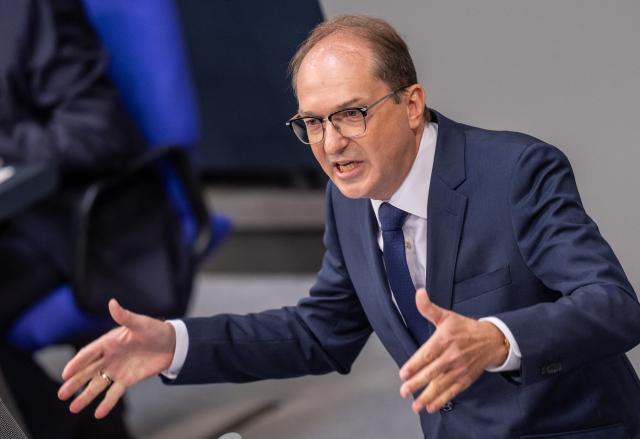 10 September 2026, Berlin: Alexander Dobrindt, Germany's Minister of the Interior, speaks in the German Bundestag during deliberations on the 2027 federal budget. Photo: Michael Kappeler/dpa