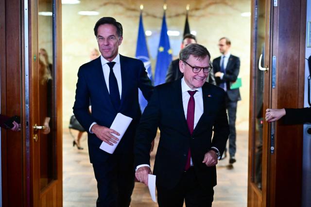 10 September 2026, Berlin: Mark Rutte (L), The North Atlantic Treaty Organization (NATO) Secretary General, and Johann Wadephul (R), Germany's Foreign Minister, arrive for a press conference marking the conclusion of the ambassadors' conference at the Federal Foreign Office. Photo: Sebastian Gollnow/dpa