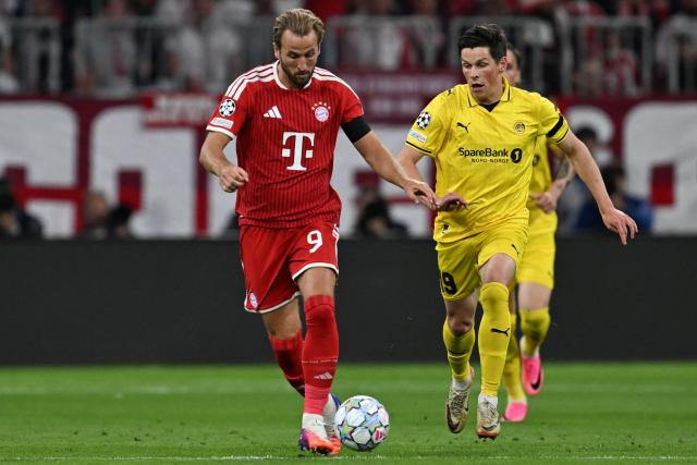 10 September 2026, Bavaria, Munich: Bayern Munich's Harry Kane (L) and Bodo/Glimt's Sondre Fet battle for the ball during the UEFA Champions League group stage soccer match between Bayern Munich and FK Bodo/Glimt at Allianz Arena. Photo: Sven Hoppe/dpa