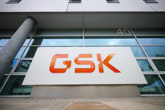 10 September 2026, Saxony, Dresden: The GlaxoSmithKline (GSK) logo can be seen in front of the serum plant. According to the union, the pharmaceutical company GlaxoSmithKline plans to close its Dresden facility by 2028. Photo: Robert Michael/dpa
