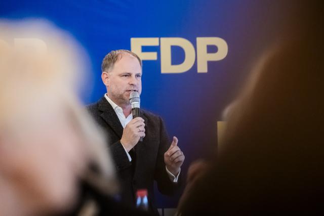 13 September 2026, Berlin: Christoph Meyer, the Free Democratic Party (FDP) Berlin's lead candidate for the House of Representatives election, speaks at the FDP event "Klartext" as part of the FDP's campaign for the Berlin House of Representatives election. Photo: Christoph Soeder/dpa