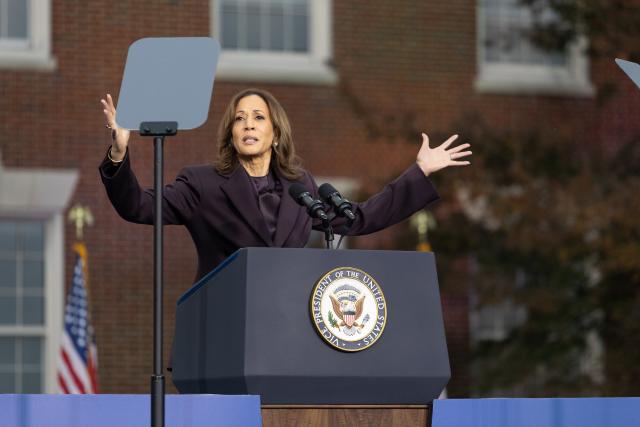 (241106) -- WASHINGTON, Nov. 6, 2024 (Xinhua) -- U.S. Democratic presidential candidate and Vice President Kamala Harris delivers a concession speech at Howard University in Washington, D.C., the United States, on Nov. 6, 2024. Harris on Wednesday delivered the concession speech at Howard University, saying that she is proud of the campaign and stressing that "when we lose an election, we accept the results." (Xinhua/Hu Yousong)