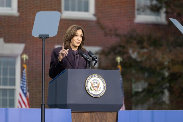 (241106) -- WASHINGTON, Nov. 6, 2024 (Xinhua) -- U.S. Democratic presidential candidate and Vice President Kamala Harris delivers a concession speech at Howard University in Washington, D.C., the United States, on Nov. 6, 2024. Harris on Wednesday delivered the concession speech at Howard University, saying that she is proud of the campaign and stressing that "when we lose an election, we accept the results." (Xinhua/Hu Yousong)