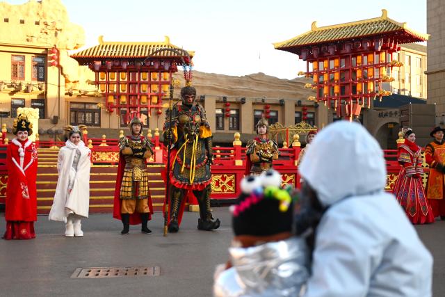 (241126) -- YINCHUAN, Nov. 26, 2024 (Xinhua) -- A performance is staged at an immersive performing arts town in Xixia District of Yinchuan, northwest China's Ningxia Hui Autonomous Region, Nov. 25, 2024.
  The immersive performing arts town, also called Manpu Town, is a tourism resort attracting people with its unique Helan Mountain culture. (Xinhua/Mao Zhu)