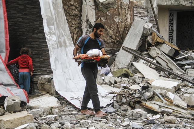 (241130) -- GAZA, Nov. 30, 2024 (Xinhua) -- A Palestinian man is seen at a temporary shelter in Gaza City, Nov. 28, 2024.
  The United Nations Relief and Works Agency for Palestine Refugees in the Near East (UNRWA) said on Friday that Gaza endured the most intense civilian bombardment in the past year since World War II. (Photo by Mahmoud Zaki/Xinhua)