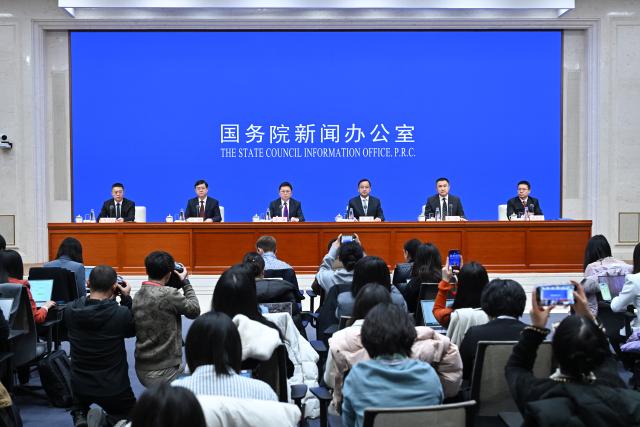 (250220) -- BEIJING, Feb. 20, 2025 (Xinhua) -- A policy briefing on expanding high-standard opening up and ensuring foreign investment stability in 2025 is held by the State Council Information Office in Beijing, capital of China, Feb. 20, 2025. (Xinhua/Li Xin)