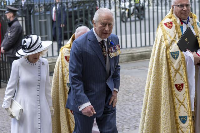 (250509) -- LONDON, May 9, 2025 (Xinhua) -- Britain's King Charles III (C) and Queen Camilla (L) arrive at Westminster Abbey to attend a service of thanksgiving to mark the 80th anniversary of VE Day, or Victory in Europe Day, in London, Britain, May 8, 2025. (Xinhua)