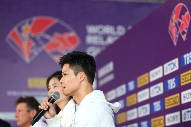 (250509) -- GUANGZHOU, May 9, 2025 (Xinhua) -- Su Bingtian of China is seen during the press conference before the World Athletics Relays Guangzhou 2025 in Guangzhou, south China's Guangdong Province, May 9, 2025. (Xinhua/Li Ming)