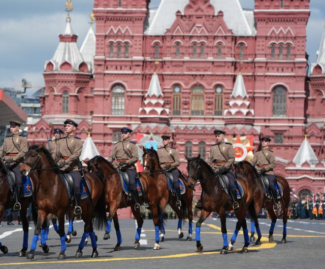(250509) -- MOSCOW, May 9, 2025 (Xinhua) -- Soldiers attend a grand parade marking the 80th anniversary of the victory in the Soviet Union's Great Patriotic War in Moscow, Russia, May 9, 2025. (Xinhua/Lai Xiangdong)