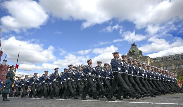 (250509) -- MOSCOW, May 9, 2025 (Xinhua) -- Soldiers march during a grand parade marking the 80th anniversary of the victory in the Soviet Union's Great Patriotic War in Moscow, Russia, May 9, 2025. (Xinhua/Xie Huanchi)