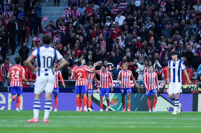 (250511) -- MADRID, May 11, 2025 (Xinhua) -- Players of Atletico de Madrid celebrate a goal by teammate Alexander Sorloth during the LaLiga football match between Atletico de Madrid and Real Sociedad in Madrid, Spain, on May 10, 2025. (Photo by Gustavo Valiente/Xinhua)