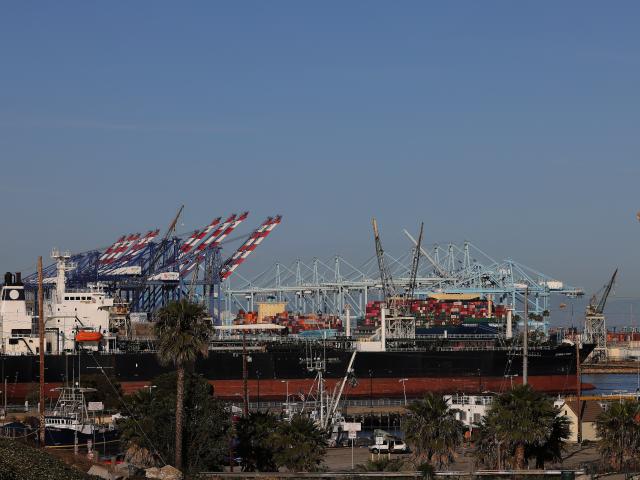 (250511) -- LOS ANGELES, May 11, 2025 (Xinhua) -- This photo taken on May 10, 2025 shows cargo ships loaded with containers at the Port of Los Angeles in California, United States. In a recent advertisement, California Governor Gavin Newsom warned the American public of the "real" and "serious" consequences of recent high tariffs, describing the situation as a "code red" economic emergency.
TO GO WITH "California governor warns of 'code red' economic emergency due to high tariffs" (Photo by Qiu Chen/Xinhua)