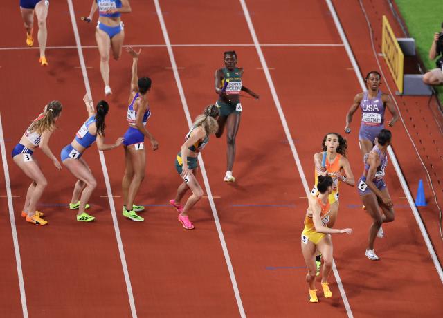(250512) -- GUANGZHOU, May 11, 2025 (Xinhua) -- Daniela Fra (3rd R) and Blanca Hervas (front) of team Spain compete during the women's 4x400m relay final at the World Athletics Relays Guangzhou 2025 in Guangzhou, south China's Guangdong Province, May 11, 2025. (Xinhua/Mao Siqian)