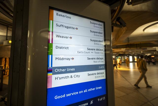 (250512) -- LONDON, May 12, 2025 (Xinhua) -- An information screen at Westminster station shows suspended tube lines and severe delays on others in London, Britain, on May 12, 2025. A power outage struck the London Underground, causing widespread travel disruptions across the capital on Monday afternoon, Transport for London (TfL) confirmed. (Photo by Stephen Chung/Xinhua)