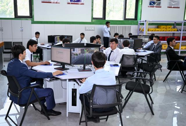 (250601) -- DUSHANBE, June 1, 2025 (Xinhua) -- Students learn skills at the Luban Workshop in Dushanbe, Tajikistan, May 31, 2025. The Luban Workshop in Tajikistan, co-founded by China's Tianjin Urban Construction Management and Vocation Technology College and Tajik Technical University, was officially put into operation in November 2022. It covers 1,138 square meters and is the first of its kind in Central Asia.
   The workshop, named after Lu Ban, an ancient Chinese woodcraft master, is a Chinese vocational workshop program training talent overseas, a win-win model for vocational education cooperation.
    So far, the workshop has provided learning and training opportunities for more than 1,500 undergraduate and graduate students. (Xinhua/Li Renzi)