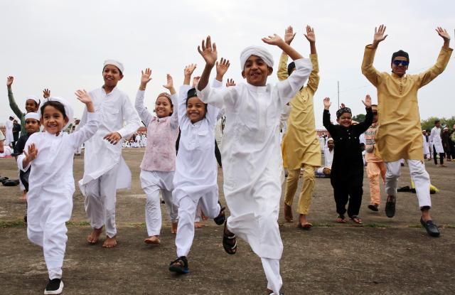 (250607) -- BHOPAL, June 7, 2025 (Xinhua) -- Children celebrate Eid al-Adha in Bhopal, the capital city of India's Madhya Pradesh state, June 7, 2025. (Str/Xinhua)