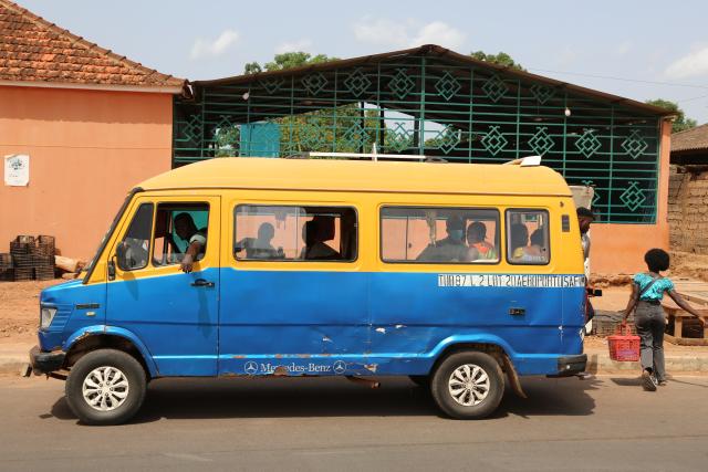 (250628) -- BISSAU, June 28, 2025 (Xinhua) -- A bus parks on a highway constructed by a Chinese company in Safim, Guinea-Bissau, June 15, 2025. The China-funded highway, which links the capital Bissau to its suburb of Safim, inaugurated on June 16.
   The highway, covering a distance of 8.2 kilometers, was constructed by Chinese company Longjian Road & Bridge Co., Ltd. and fully financed by the Chinese government at a cost of 30 million U.S. dollars. (Xinhua/Zhang Jian)