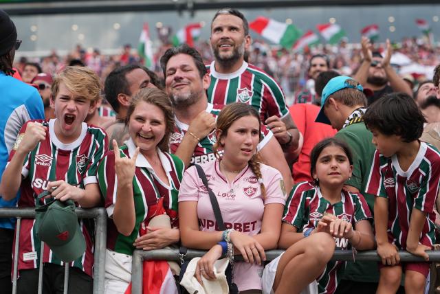 (250701) -- CHARLOTTE, July 1, 2025 (Xinhua) -- Supporters of Fluminense FC celebrate after the round of 16 match between Italy's FC Inter Milan and Brazil's Fluminense FC at the FIFA Club World Cup 2025 at the Bank of America Stadium, Charlotte, North Carolina, the United States, June 30, 2025. (Xinhua/Huang Zongzhi)