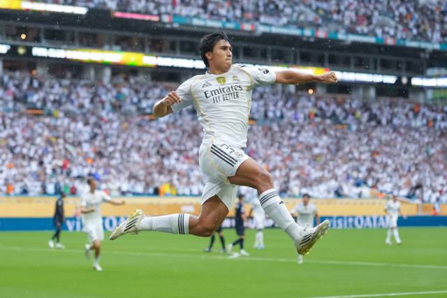 (250702) -- MIAMI, July 2, 2025 (Xinhua) -- Gonzalo Garcia of Real Madrid celebrates scoring during the round of 16 match between Spain's Real Madrid and Italy's Juventus FC at the FIFA Club World Cup 2025 at the Hard Rock Stadium, Miami, Florida, the United States, July 1, 2025. (Xinhua/Xu Chang)