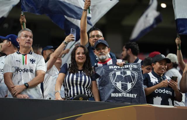 (250702) -- ATLANTA, July 2, 2025 (Xinhua) -- Supporters of CF Monterrey react before the round of 16 match between Borussia Dortmund of Germany and CF Monterrey of Mexico at the FIFA Club World Cup 2025 at the Mercedes-Benz Stadium, Atlanta, Georgia, the United States, July 1, 2025. (Xinhua/Huang Zongzhi)