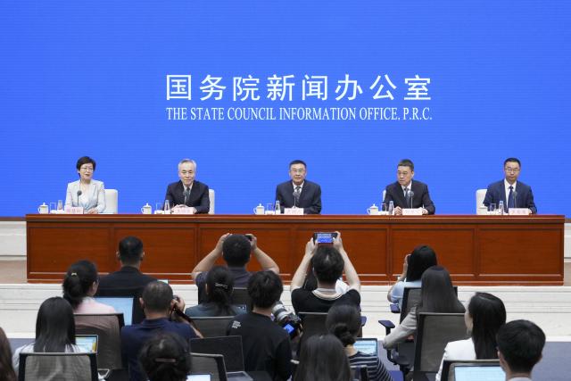 (250703) -- BEIJING, July 3, 2025 (Xinhua) -- China's State Council Information Office holds a press conference on an array of cultural events marking the 80th anniversary of the victory in the Chinese People's War of Resistance Against Japanese Aggression and the World Anti-Fascist War, in Beijing, capital of China, July 3, 2025. Vice Minister of Culture and Tourism Lu Yingchuan, Vice Minister of the National Radio and Television Administration Liu Jianguo, Vice President of the China Media Group Wang Xiaozhen, and President of the Museum of the War of Chinese People's Resistance Against Japanese Aggression Luo Cunkang briefed the media on a themed exhibition, the release of outstanding literary and artistic works, and other related events, and took questions from reporters. (Xinhua/Cai Yang)