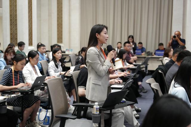 (250703) -- BEIJING, July 3, 2025 (Xinhua) -- A reporter asks questions at a press conference held by China's State Council Information Office on an array of cultural events marking the 80th anniversary of the victory in the Chinese People's War of Resistance Against Japanese Aggression and the World Anti-Fascist War, in Beijing, capital of China, July 3, 2025. Vice Minister of Culture and Tourism Lu Yingchuan, Vice Minister of the National Radio and Television Administration Liu Jianguo, Vice President of the China Media Group Wang Xiaozhen, and President of the Museum of the War of Chinese People's Resistance Against Japanese Aggression Luo Cunkang briefed the media on a themed exhibition, the release of outstanding literary and artistic works, and other related events, and took questions from reporters. (Xinhua/Cai Yang)