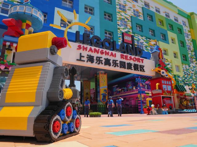 (250703) -- SHANGHAI, July 3, 2025 (Xinhua) -- This photo taken on July 3, 2025 shows a view of the LEGOLAND Shanghai Resort in Shanghai, east China. Located in Shanghai's Jinshan District, the 318,000-square-meter LEGOLAND Shanghai Resort will officially open on July 5. (Xinhua/Ding Ting)